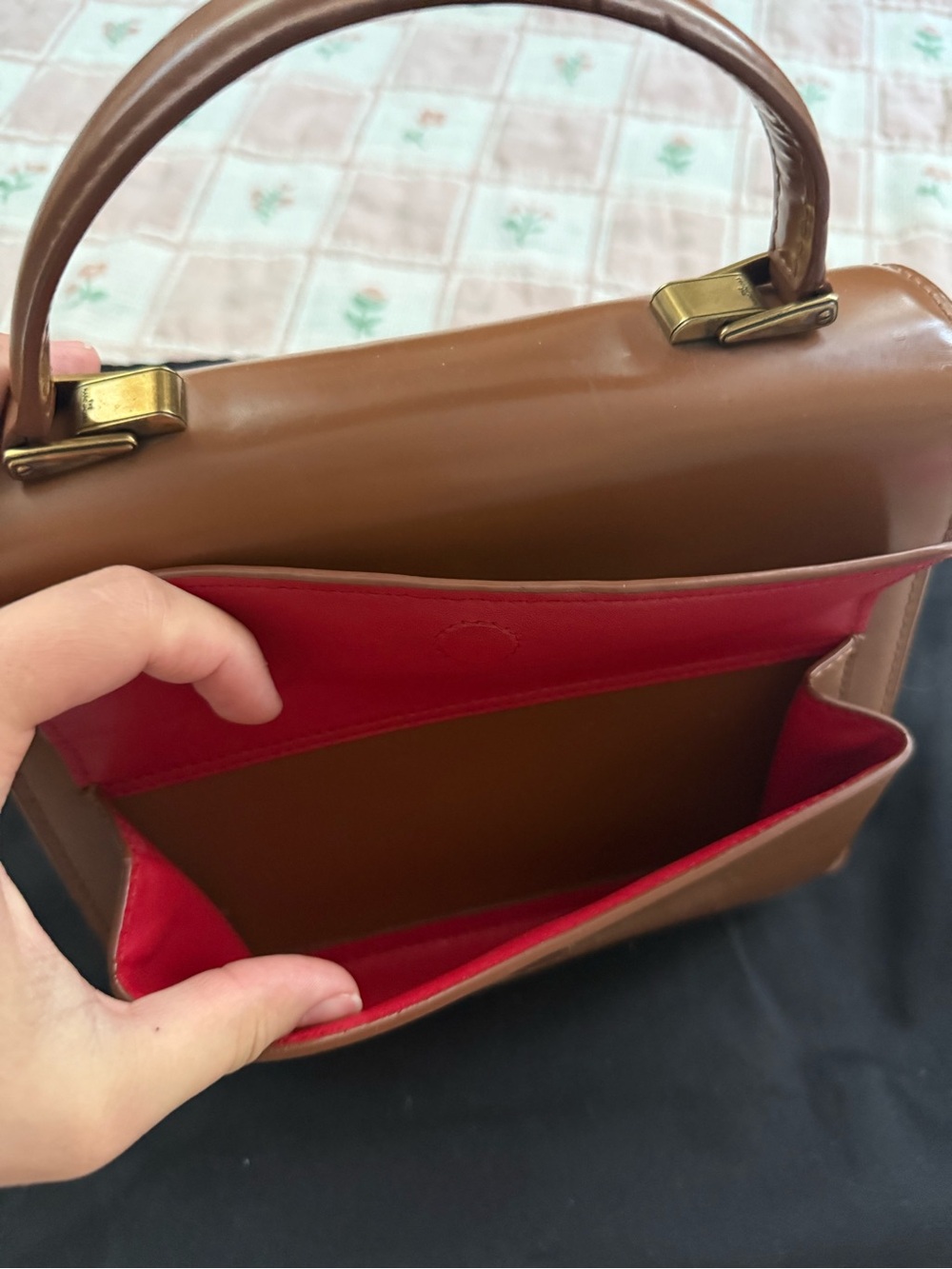 Marc Jacobs Tan Leather Top-Handle Satchel - Picture 4 of 7